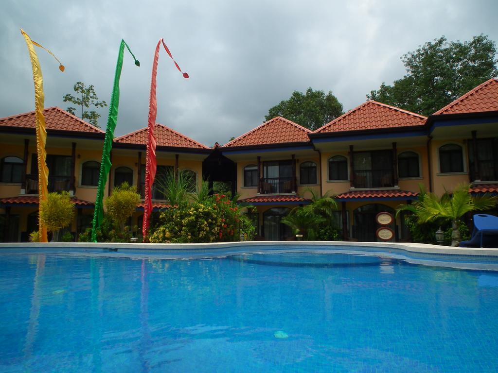 Hotel Cuna Del Angel Dominical Exterior photo