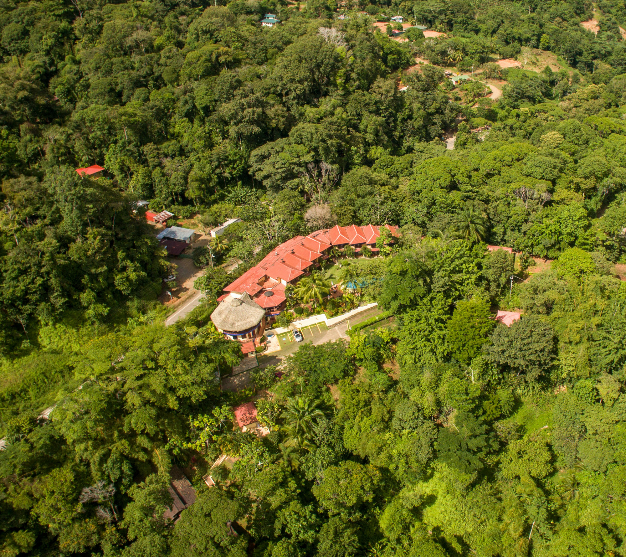 Hotel Cuna Del Angel Dominical Exterior photo